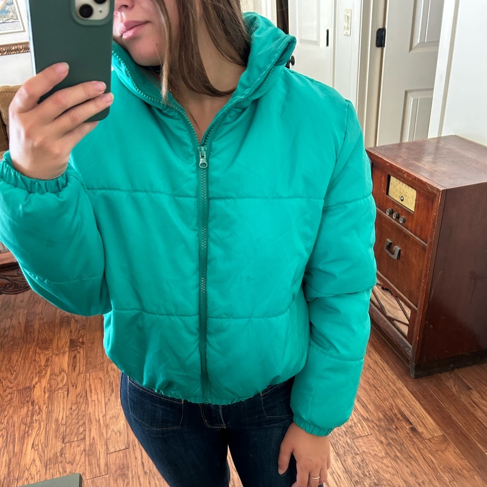 Green puffer jacket